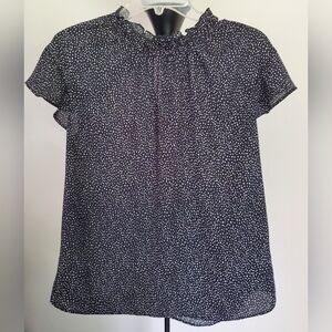 Short-Sleeved Blouse